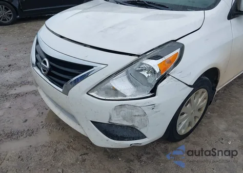 2018 Nissan Versa 1.6 S+ z USA, uszkodzony, nr VIN 3N1CN7AP1JL888199